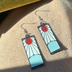 Hot Topic Kimetsu no Yaiba Tanjiro Hanafuda Drop Red Sky Blue White Earrings